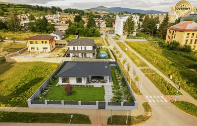 RADO | IBA U NÁS - Stavebný pozemok 652 m² | Brezno centrum