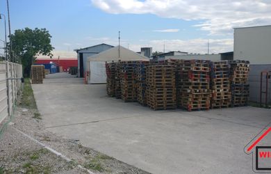 parkovanie nákladných vozidiel Sereď, Vonkajší rad, Skladové / výrobné priestory,