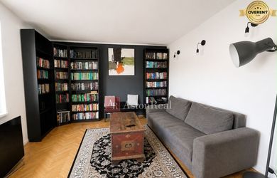 Prenájom ! Luxusný mestský byt 139 m² s atmosférou rodinného domu