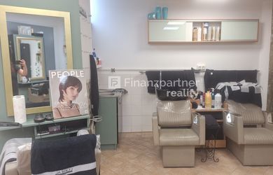 Výhodné odstúpenie zabehnutého 23 rokov fungujúceho salónu so stálym personálom a klientelou - Bratislava, budova NTC
