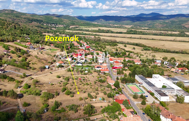 EXKLUZÍVNE, Stavebný pozemok 1 972 m² - Pukanec (062-12-SIHA)