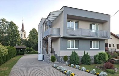 NA PREDAJ - 5 izb. rodinný dom, Malinová okr. Prievidza