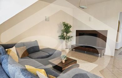 Moderný 3-izbový byt s veľkou terasou a vlastným parkovaním - Nitra !