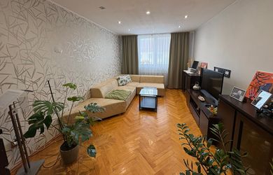 NA PREDAJ | Priestranný 2-izbový byt | ul. 29. augusta, Banská Bystrica