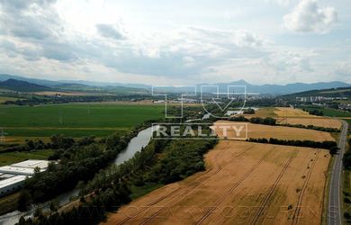 ► STAVEBNÉ POZEMKY LEN 2km OD LIPTOVSKÉHO MIKULÁŠA