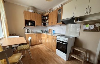 Rezervované TUreality ponúkajú exkluzívne na predaj 2-izbák s garážou v centre Liptovského Mikuláša