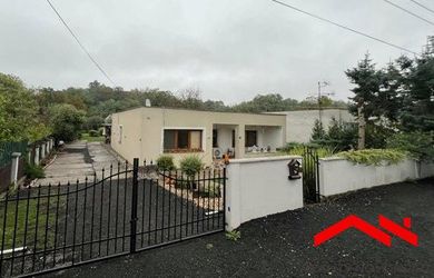 ZÁVADA okr. (VK) -  Moderný 4-izbový BUNGALOV, kde už nemusíte pohnúť ani prstom!