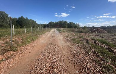 Predaj pozemku 1 768 m2 Gabčíkovo