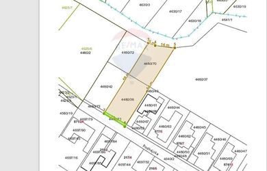 REMAX ponúka na predaj slnečný pozemok na stavbu rodinného domu v Dolnej Krupej Okr. Trnava