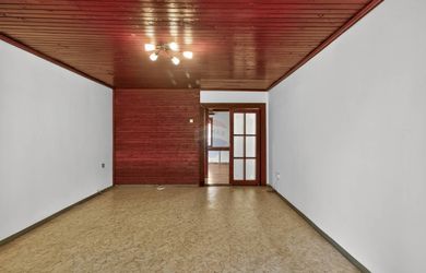 REMAX ponúka na predaj 3 izb. rodinný dom v pokojnej lokalite v Trnave.