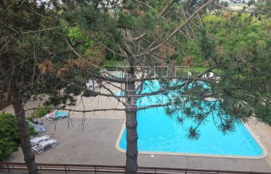 NA PREDAJ LUXUSNÝ 3-IZB. BYT V PIEŠŤANOCH, RESORT LINEA S BAZÉNOM