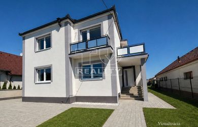 Veľký 4-izbový RD 215 m² po kompletnej rekonštrukcií v Novej Dedinke