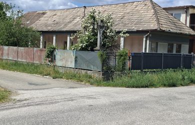 EXKLUZÍVNE NA PREDAJ – vidiecky rodinný dom  (okr. Levice), len cca 5 km od Želiezoviec