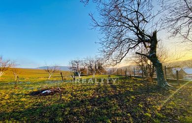 TUreality ponúka lukratívny pozemok pod Javorinou na kopaniciach v obci Lubina
