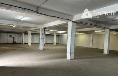 Skladový-výrobný priestor s prívodom vody - 423 m2, Púchovská ul.