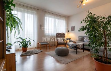 7-izbový rodinný dom na pozemku 4844 m² v centre mesta