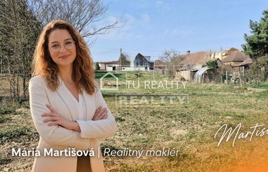 Na predaj pozemok pre stavbu rodinného domu 1140 m2 Veľké Dvorany