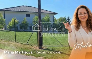 Na predaj pozemok na stavbu rodinného domu Radošina 600 m2
