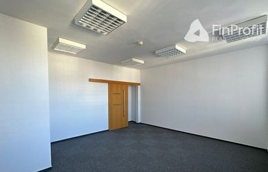 Reprezentatívny kancelársky priestor na prenájom – 132 m², Košická ulica.