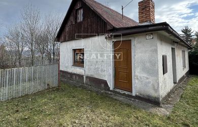 Únik z reality – dva domy v tichu prírody, Malá Lehota, Rajnohov štál