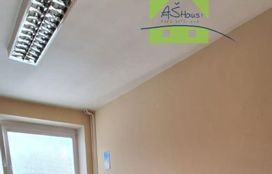 PRENÁJOM - dvojkancelária - 36,50 m2 BA II. -Nivy