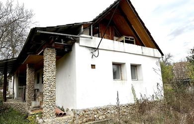 Rodinný dom v obci Padarovce za výhodnú cenu !!!