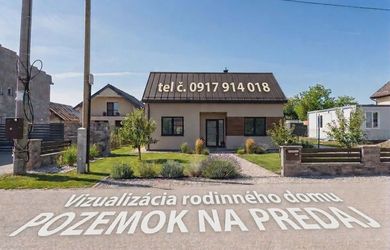 REZERVOVANÉ - Slnečný pozemok všetky IS, 1577m2, priamo v strede obce  Župčany