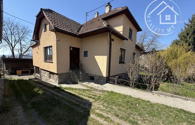 Výrazne znížená cena- Rodinný dom v Turčianskych Kľačanoch na priestrannom pozemku