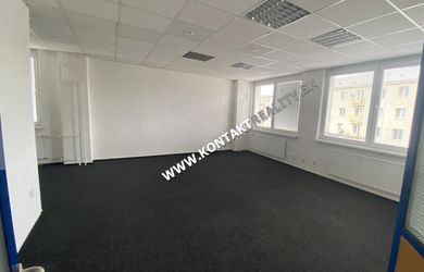 Administratívne priestory a objekty, Kukučínova, Juh, 127m2
