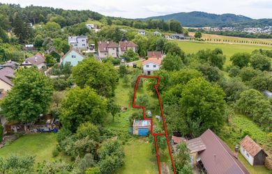 na predaj pozemok Nová Dubnica - Veľký Kolačín 560 m2
