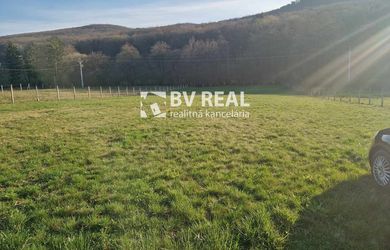 BV REAL Na predaj pozemok obec Horná Ves FM1911