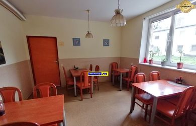 Príležitosť: Zabehnutá reštaurácia v centre Vrútok s kompletným vybavením na predaj