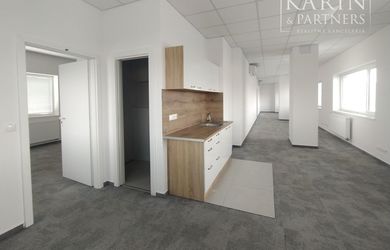 LEN: 1125.-€ mesiac! Prenájom klimat. viacúčelový priestor 80 m2 s kuchynkou/ WC/ sprchou + sklad 6m2, BA IV., Dúbravka