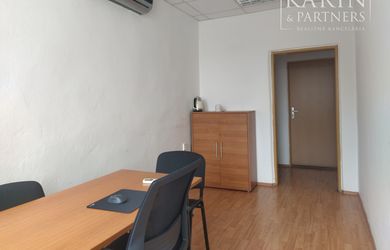 LEN: 144.-€/ mesiac! Prenájom neklimatizovaná kancelária 12 m2, Hattalova ul., BA III. Nové Mesto.
