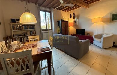 Byt vo Florencii na brehu rieky Arno