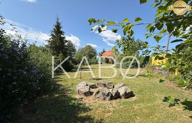 Stavebný pozemok Čaradice 951m2