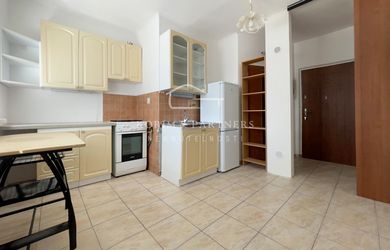 Útulný 1-izbový byt po rekonštrukcii na Košickej ulici, Komárno