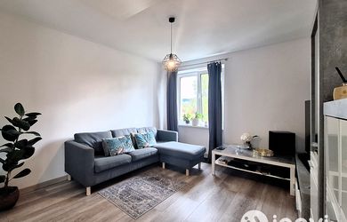 PRENÁJOM 2- izbový byt s balkónom v centre mesta