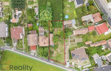 PLUS REALITY | Stavebný pozemok – Hrubý Šúr-  1 200 m²