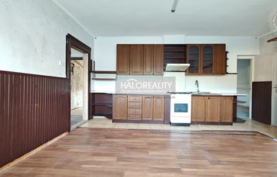 HALO reality - Predaj, rodinný dom Komjatice - ZNÍŽENÁ CENA