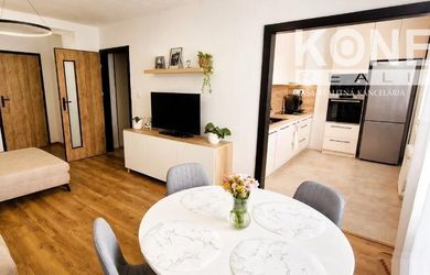 ID-4571 Útulný a plne rekonštruovaný 3-izbový byt HUMENNÉ