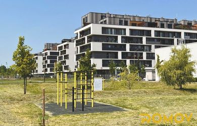 PREDAJ | Nadštandardný 4-izbový byt s dvoma veľkolepými terasami | Slnečnice – Bratislava