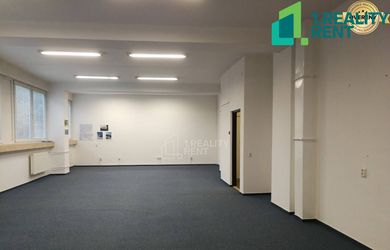 Prenájom : Kancelárie od 12 m2