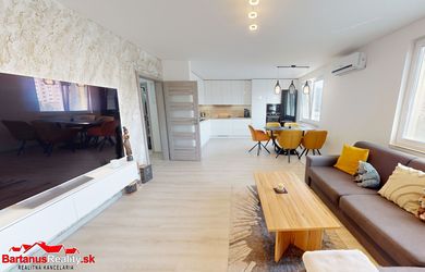 Na predaj 3-izbový mezonetový byt 106 m2 s 60 m2 s terasou v novostavbe UrbanPark, ul. Halalovka, TN