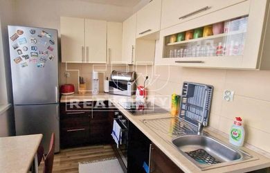 REZERVOVANÉ - Pripravujeme do ponuky 3 izbový byt, Michalovce-Stráňany.
