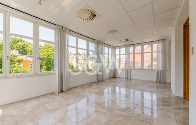 SVOBODA & WILLIAMS | 109419 | Prenájom klimatizovaného 3-izbového bytu v elegantnej rezidencii