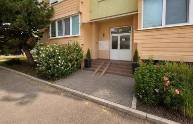 Predaj 4 izbového bytu 85m2 na Saratovskej ulici v Leviciach