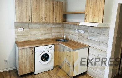 RK EXPRES - na predaj 1 izbový byt v Handlovej, ul. 29.augusta.