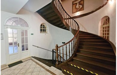 PRIAME CENTRUM / NÁMESTIE SNP BB / PRIESTORY / 131 m2 / PEKNÝ VÝHĽAD