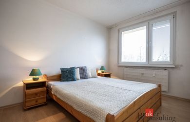 4 - IZBOVÝ BYT NA PREDAJ - BANSKÁ BYSTRICA - SÁSOVÁ